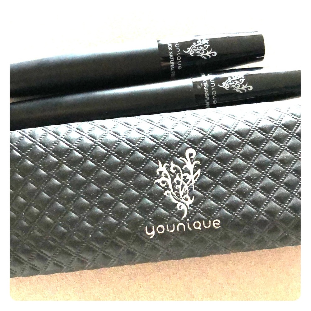 Younique 3D Fiber Lash Mascara